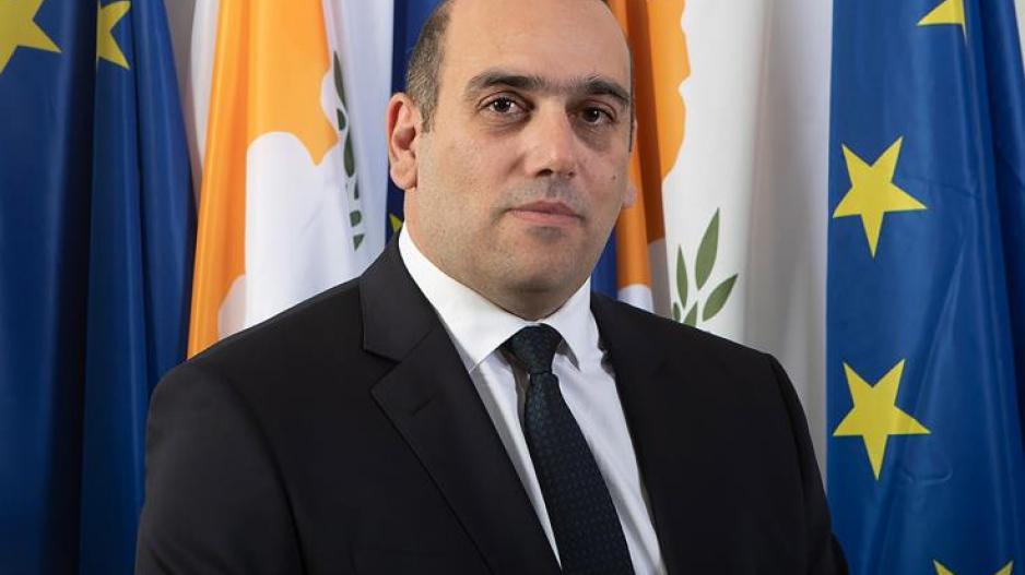 Γιάννης Καρούσος
